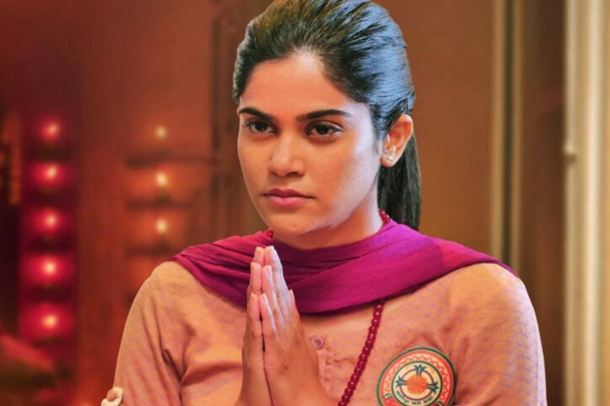 Aaditi Pohankar on intimate scenes in aashram