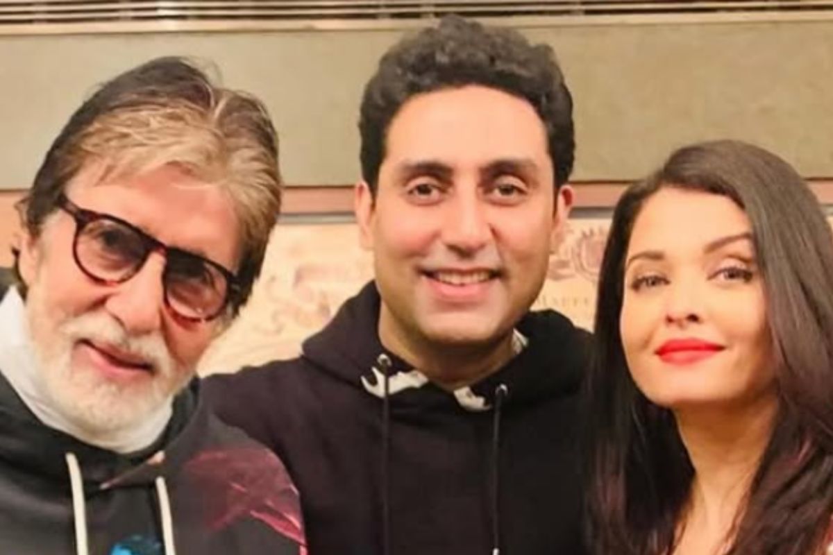 Amitabh Bachchan with abhishek and aishwarya rai bachchan