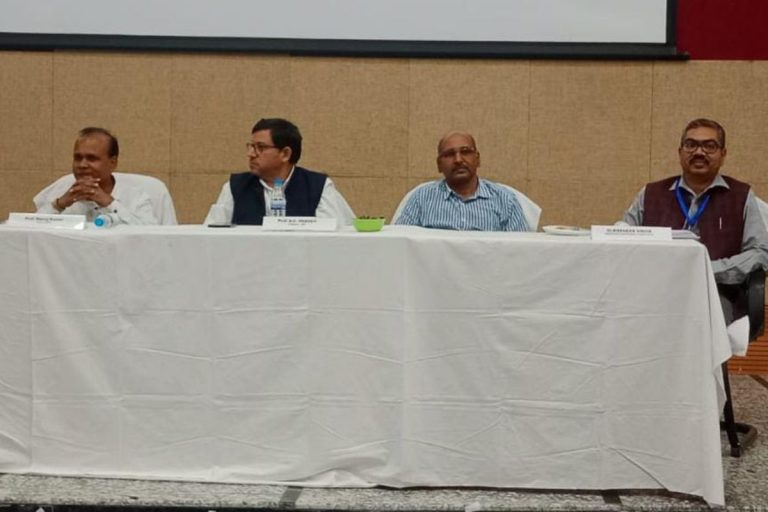 CUJ National Seminar: सीयूजे में दो दिवसीय राष्ट्रीय सेमिनार का समापन, प्रो अरविंद चंद्र पांडेय ने की सराहना