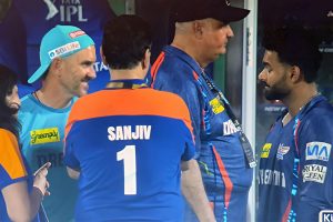 Sanjiv Goenka with Rishabh Pant