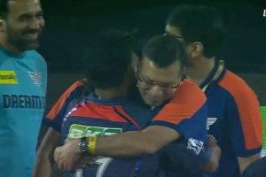 Sanjiv Goenka Hugged Rishabh Pant.