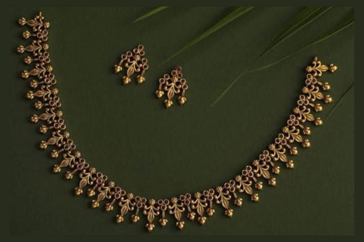 Necklace designs for women