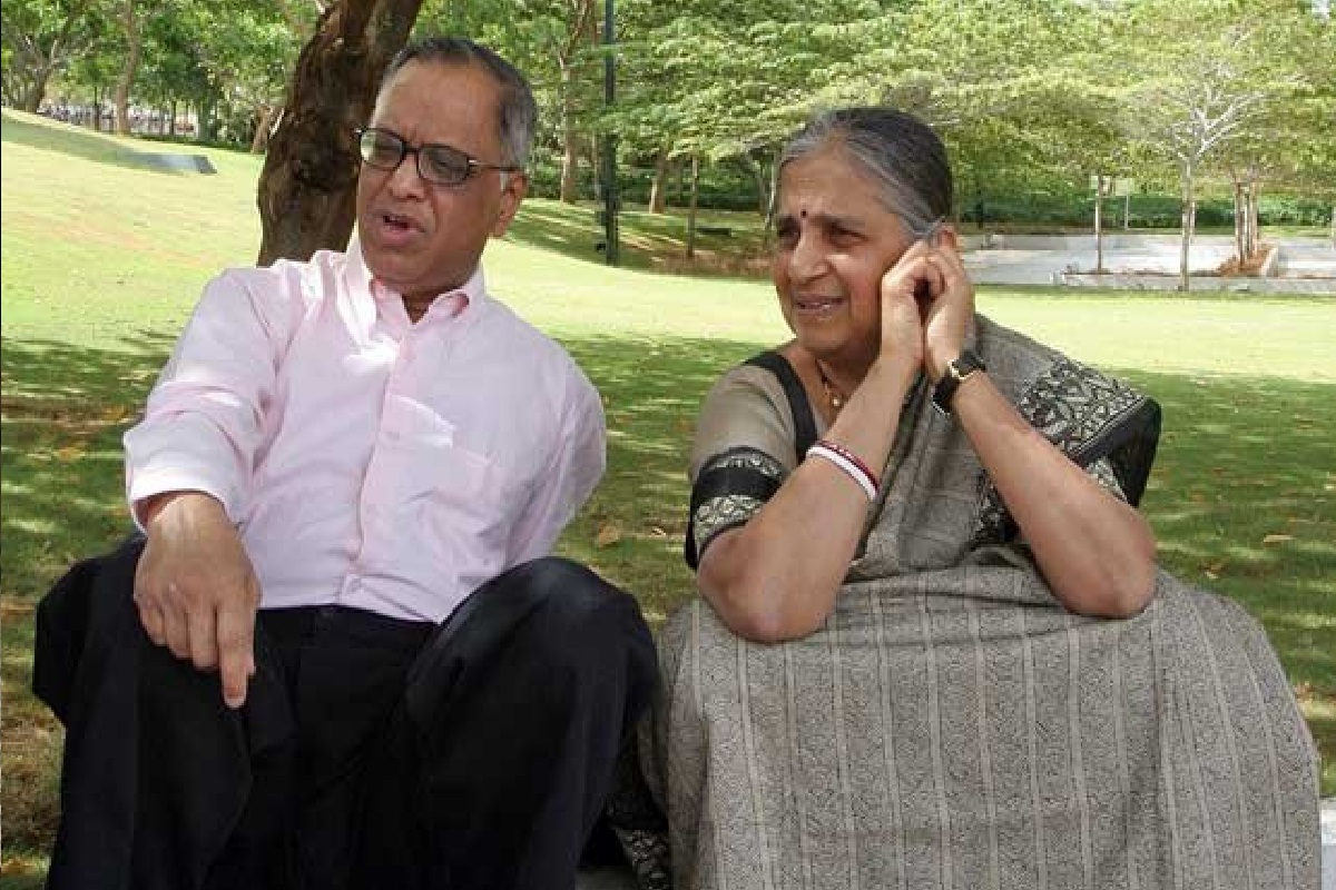 Narayana Murthy and Sudha Murthy