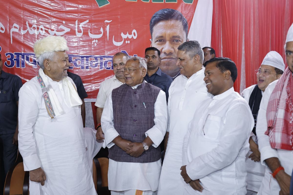 केंद्रीय मंत्री जीतनराम मांझी के कार्यक्रम में शामिल हुए मुख्यमंत्री नीतीश कुमार