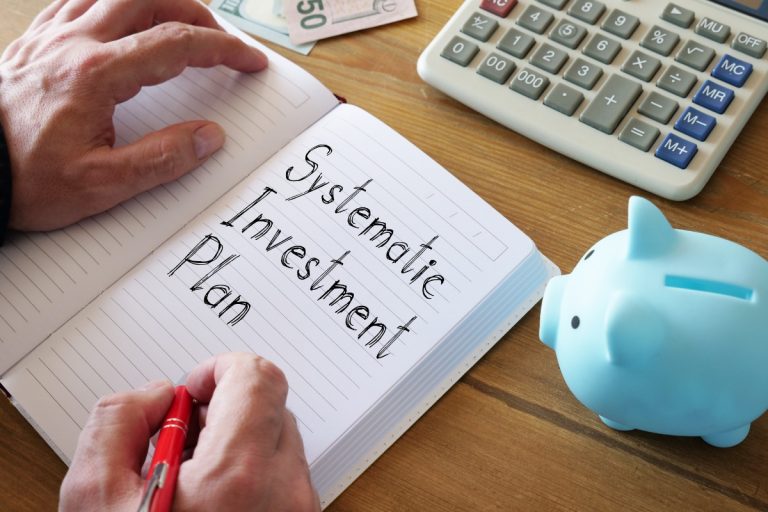 SIP Formula से करोड़पति बनने के 5 आसान तरीके, जानिए पूरी प्लानिंग