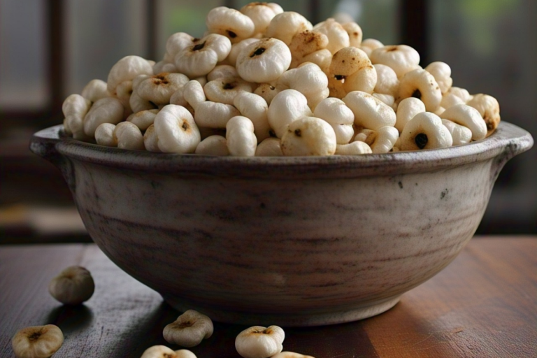 Makhana Benefits: मधुमेह से लेकर हृदय रोग को ठीक करता है ये छोटा सा फूड आइटम, और फायदे जानकार चौंक जाएंगे आप