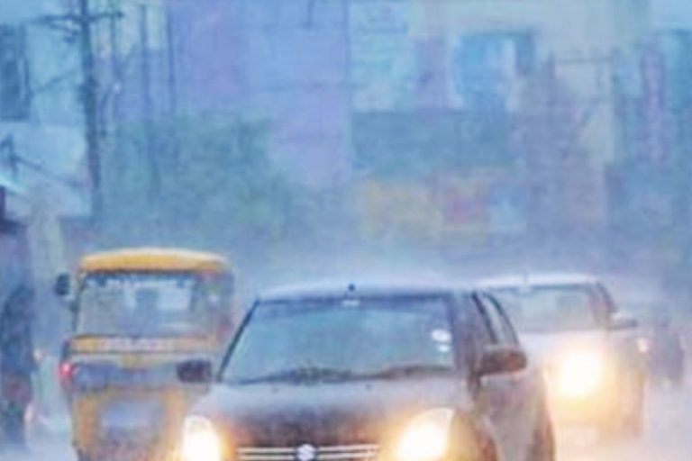 Rainfall Alert: 24 घंटों में भारी बारिश का अलर्ट, आंधी-तूफान की चेतावनी, पश्चिमी विक्षोभ के कारण बदला मौसम