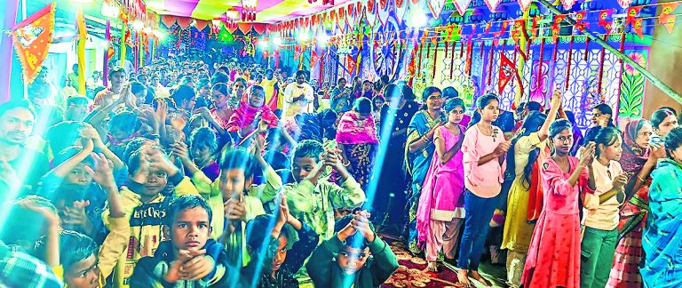 seraikela kharsawan news: श्री गणेश जी मेरे अंगना पधारे…