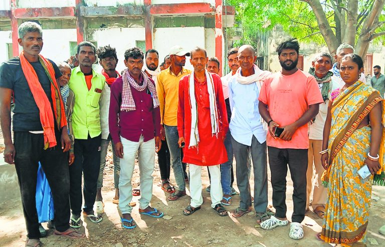 Gaya News : इंग्लिश गांव में ससुराल आये युवक ने ट्रेन से कटकर दी जान