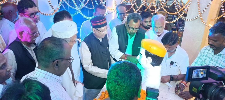 Madhubani News : सामाजिक एकता, प्रेम व संस्कृति की रक्षा करने में सफल रही है मैथिली भाषा