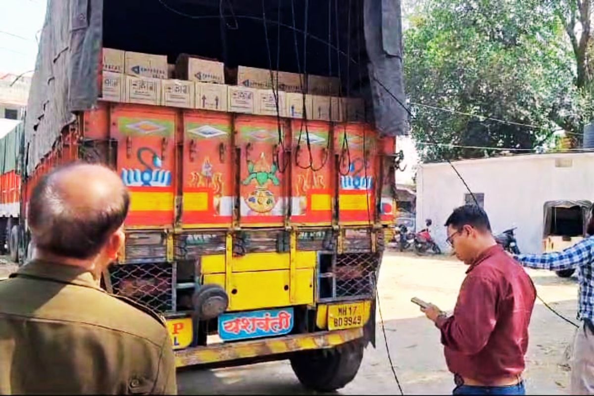 liquor worth 15 million seized in Simdega