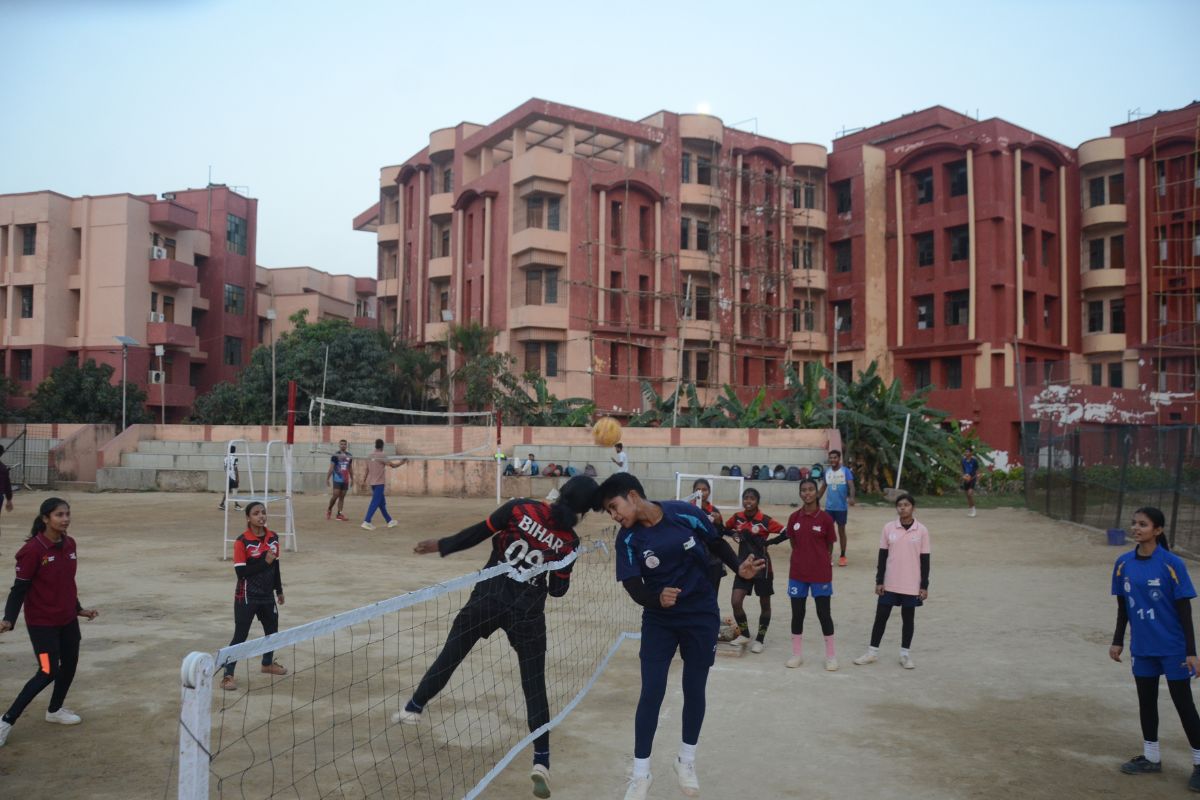 sepak takraw game in hindi
