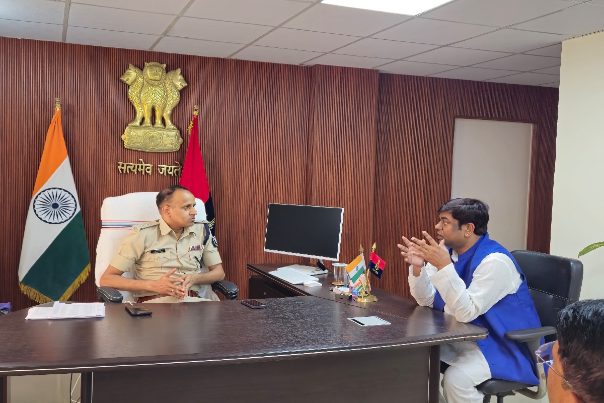एसएसपी से मिले मुकेश सहनी
