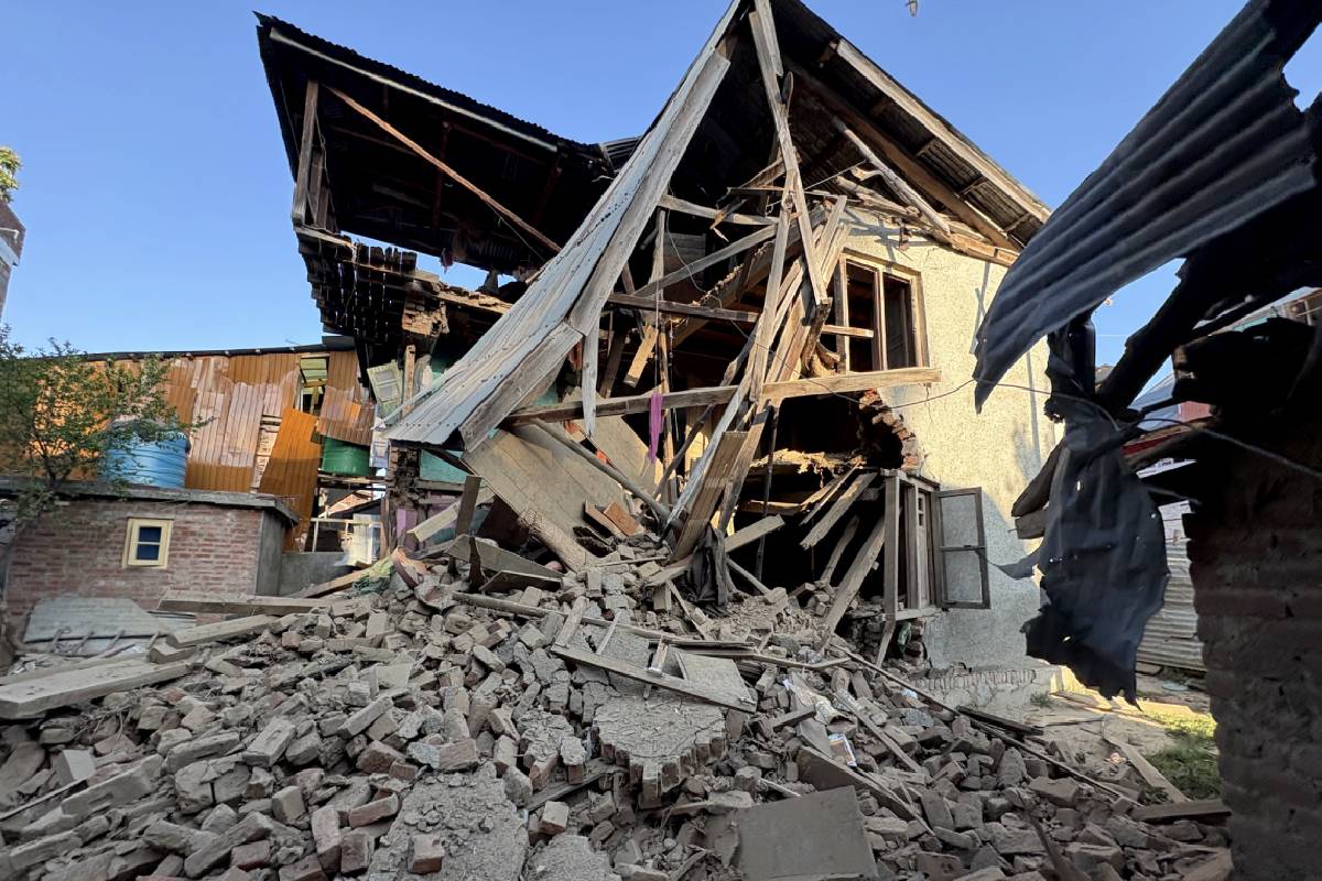 Debris of the house of Adil Thokar