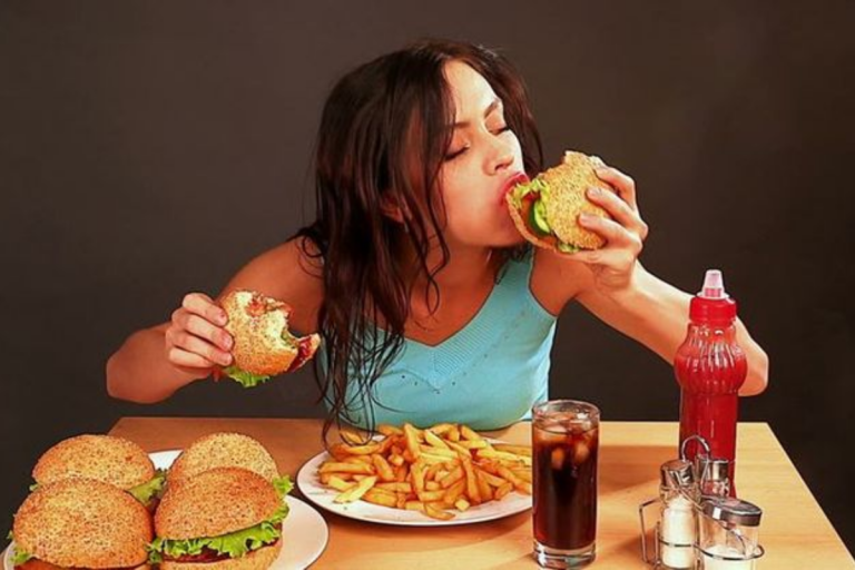 Does Eating Fast Increase Weight: क्या जल्दी-जल्दी खाने से तेजी से बढ़ता है वजन?