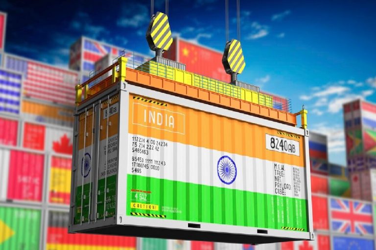 Tariff War: निर्यातकों की मदद करने को आगे आई सरकार, आयात पर निगरानी तेज