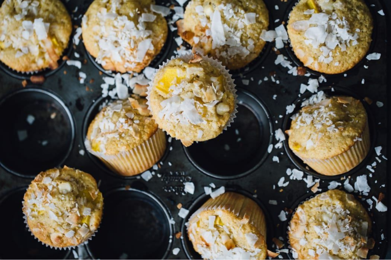 Mango Muffins Recipe in Hindi: घर पर बनाएं स्वादिष्ट मैंगो मफिन्स बिना माइक्रोवेव के