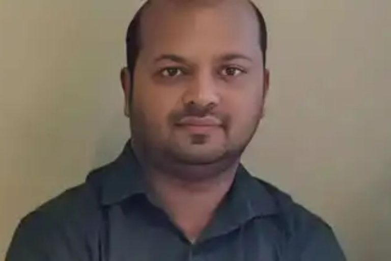 तीन भाइयों में सबसे बड़े थे मनीष रंजन, कश्मीर हमले में जान गंवाने वाले IB अफसर की कहानी