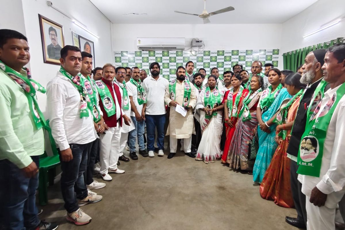 Neeru Shanti Bhagat joined JMM
