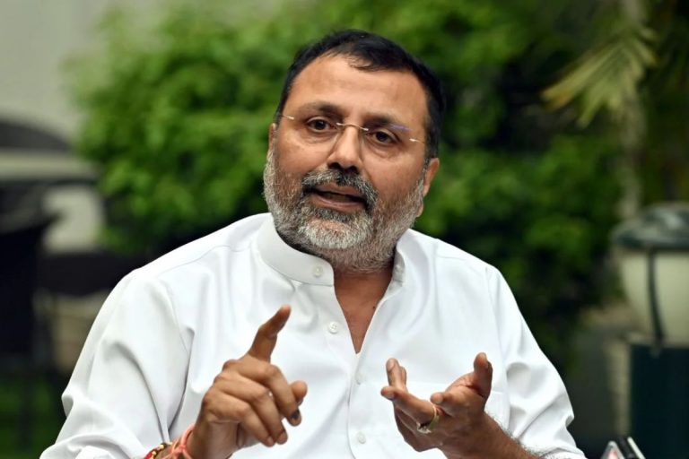 बीजेपी नेता निशिकांत दुबे सीख रहें हैं कलमा, कहा- “पता नहीं कब जरूरत पड़ें”
