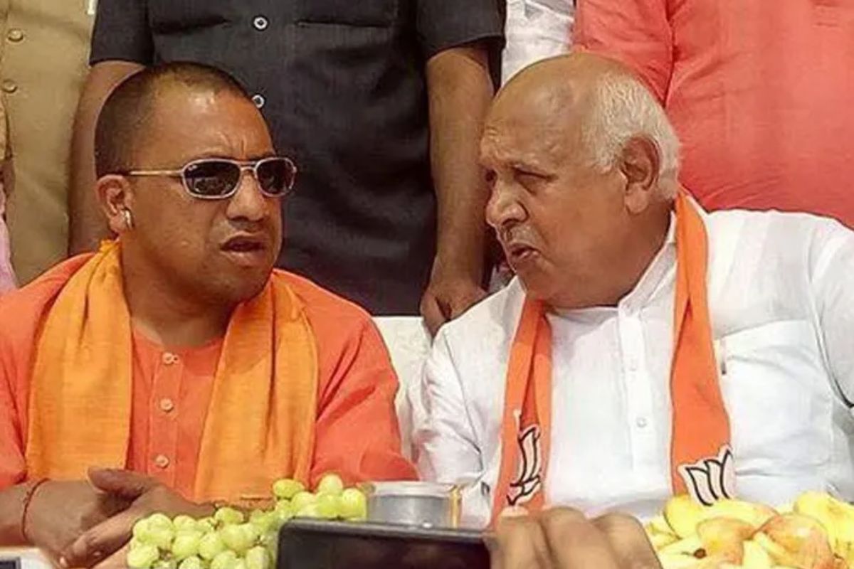 सीएम योगी के साथ सूर्य प्रताप शाही