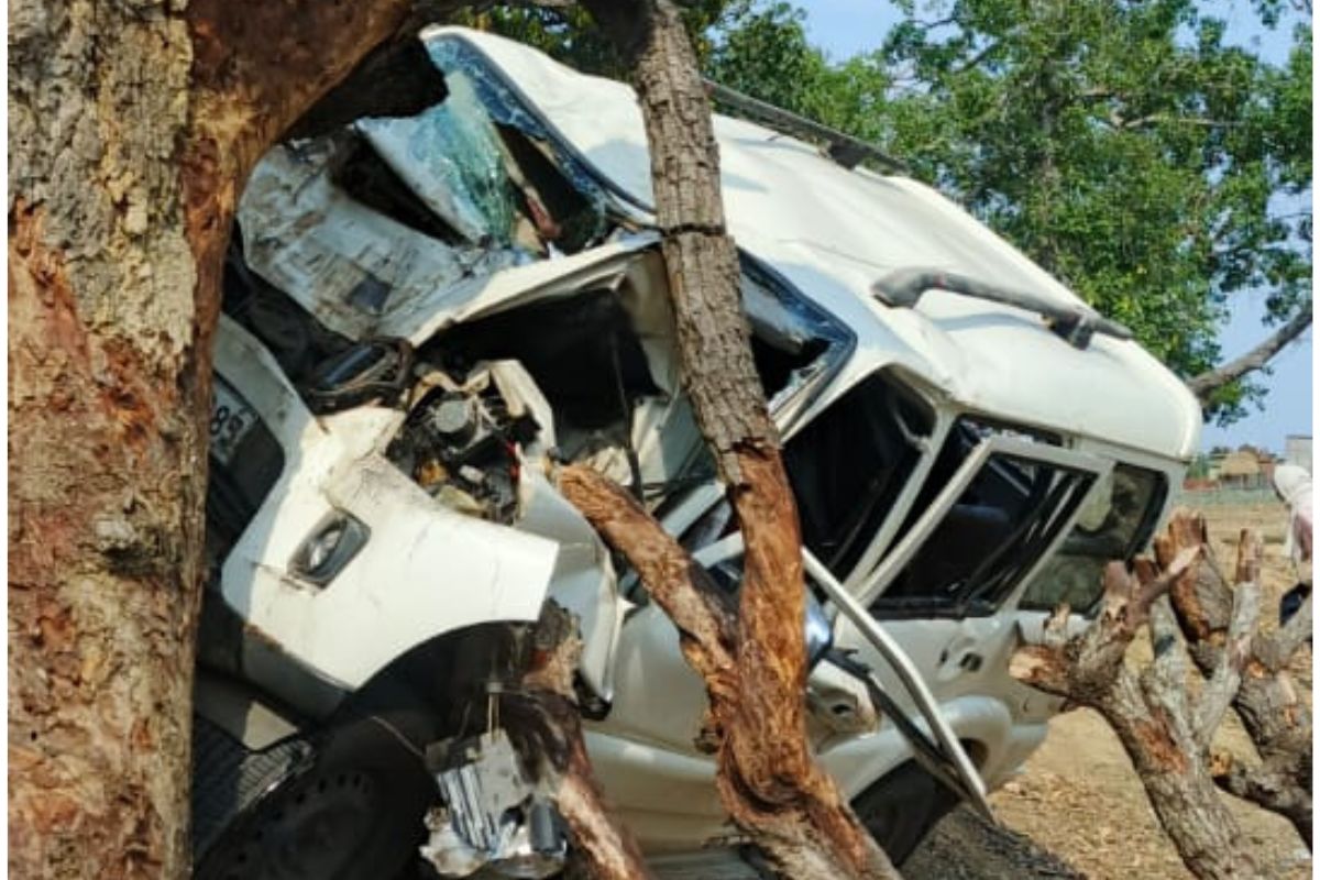Road accident chatra