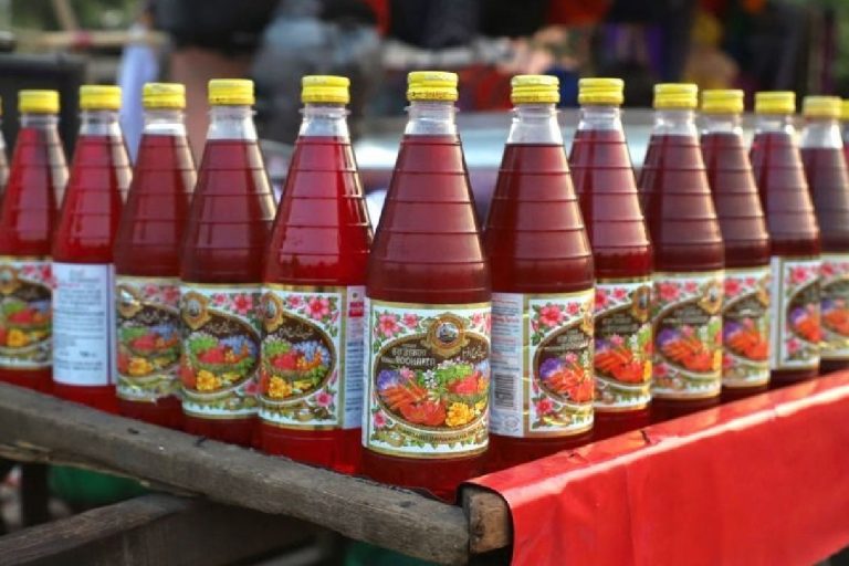 Rooh Afza: शरबतों के राजा “रूह अफजा” का नाम किसने रखा, कौन कंपनी करती है निर्माण?