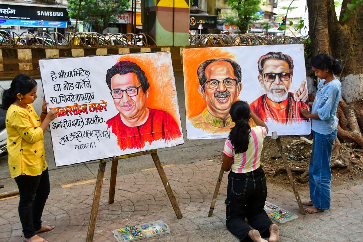 Uddhav Thackeray Raj Thackeray (1)