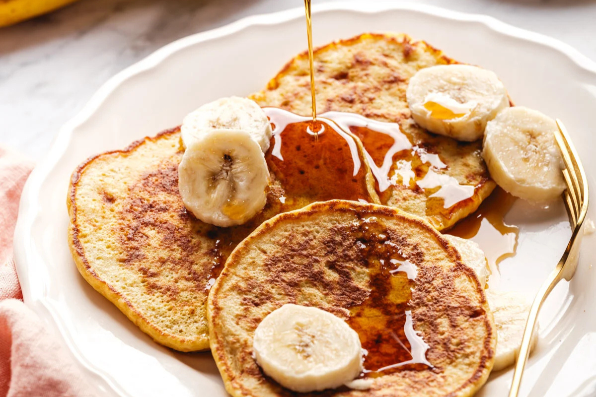 Eggless Banana Pan Cake Recipe