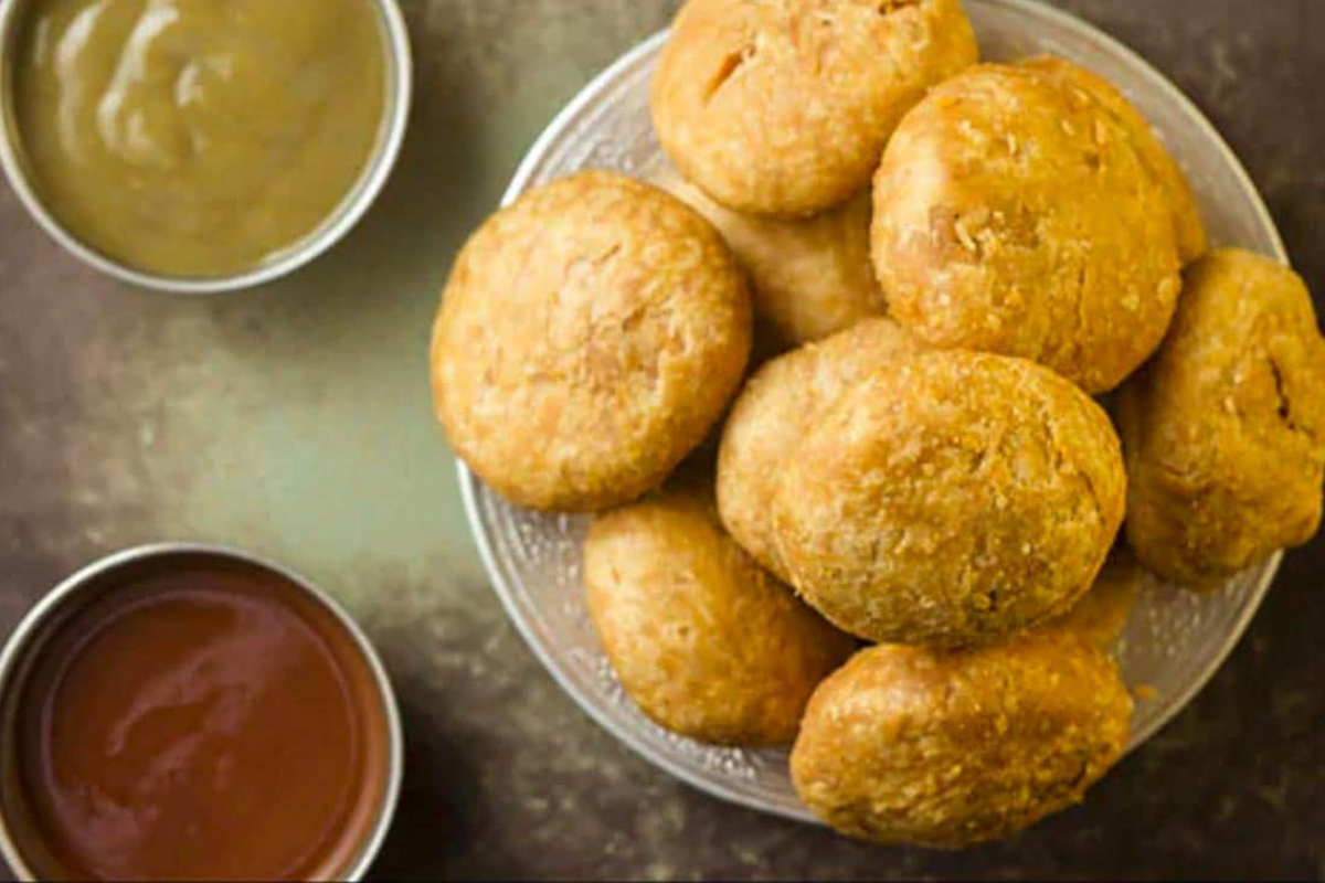 Stuffed Besan Kachori Recipe
