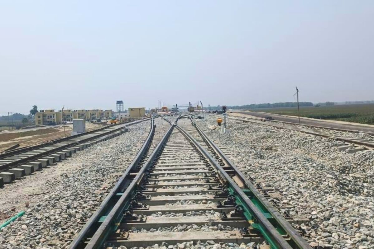rail line in bihar| A gift of 110 KM long new railway line in Bihar, 15 stations will be ready