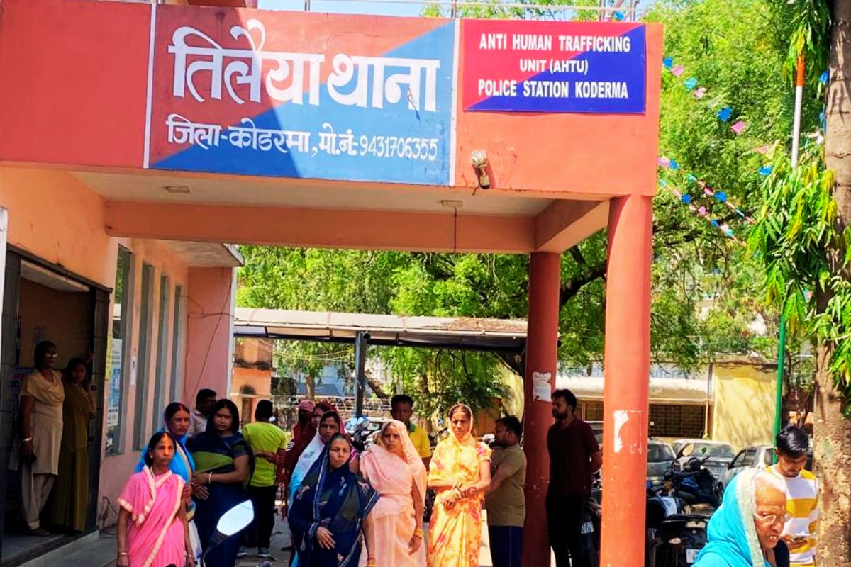 crime news Jharkhand koderma accused of rape consumed poison dies in RIMS