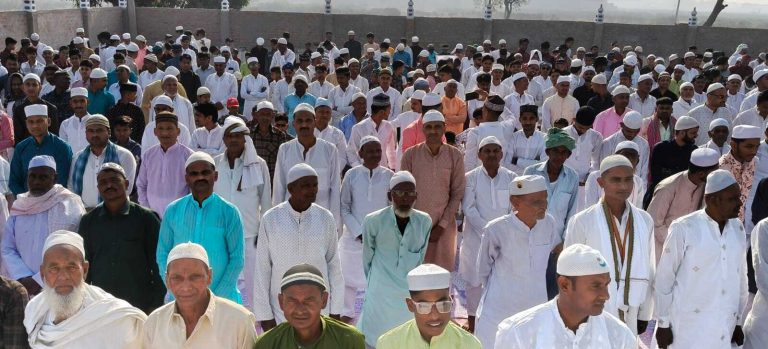 सौहार्दपूण व शांतिपूर्ण मनाया गया ईद का पर्व