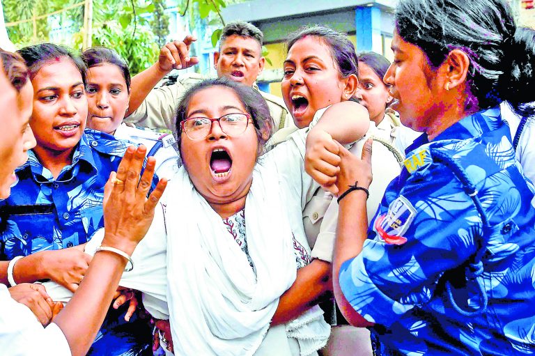 नियुक्ति घोटाला: पुलिस ने एबीवीपी का विरोध मार्च रोका
