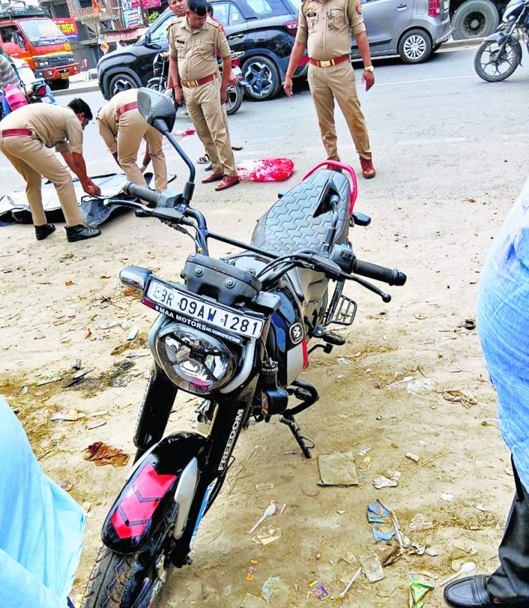 गोरखपुर में हुए सड़क हादसे में बेगूसराय के दो युवकों की गयी जान