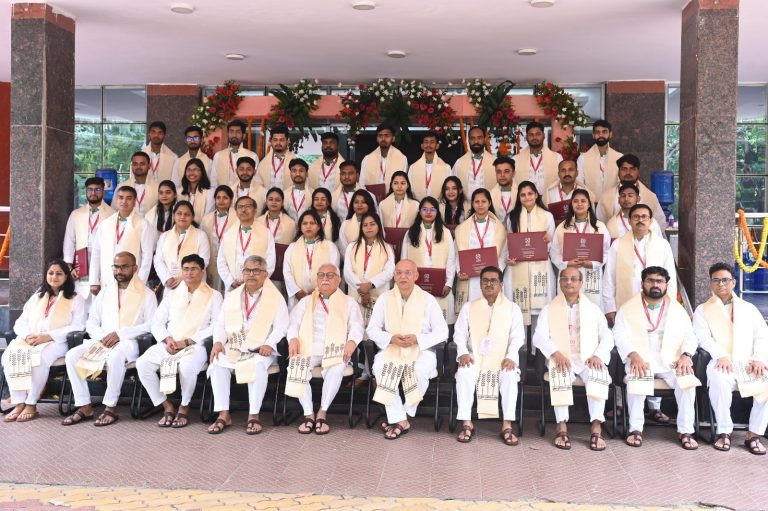 विकास प्रबंधन संस्थान में हुआ दीक्षांत समारोह