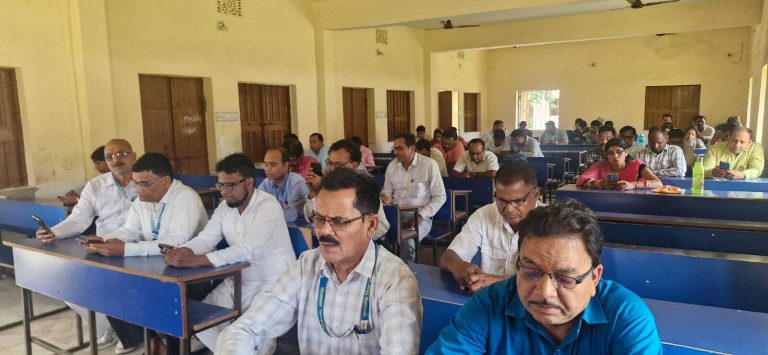 टीएनए परीक्षा में 70 शिक्षकों ने लिया भाग
