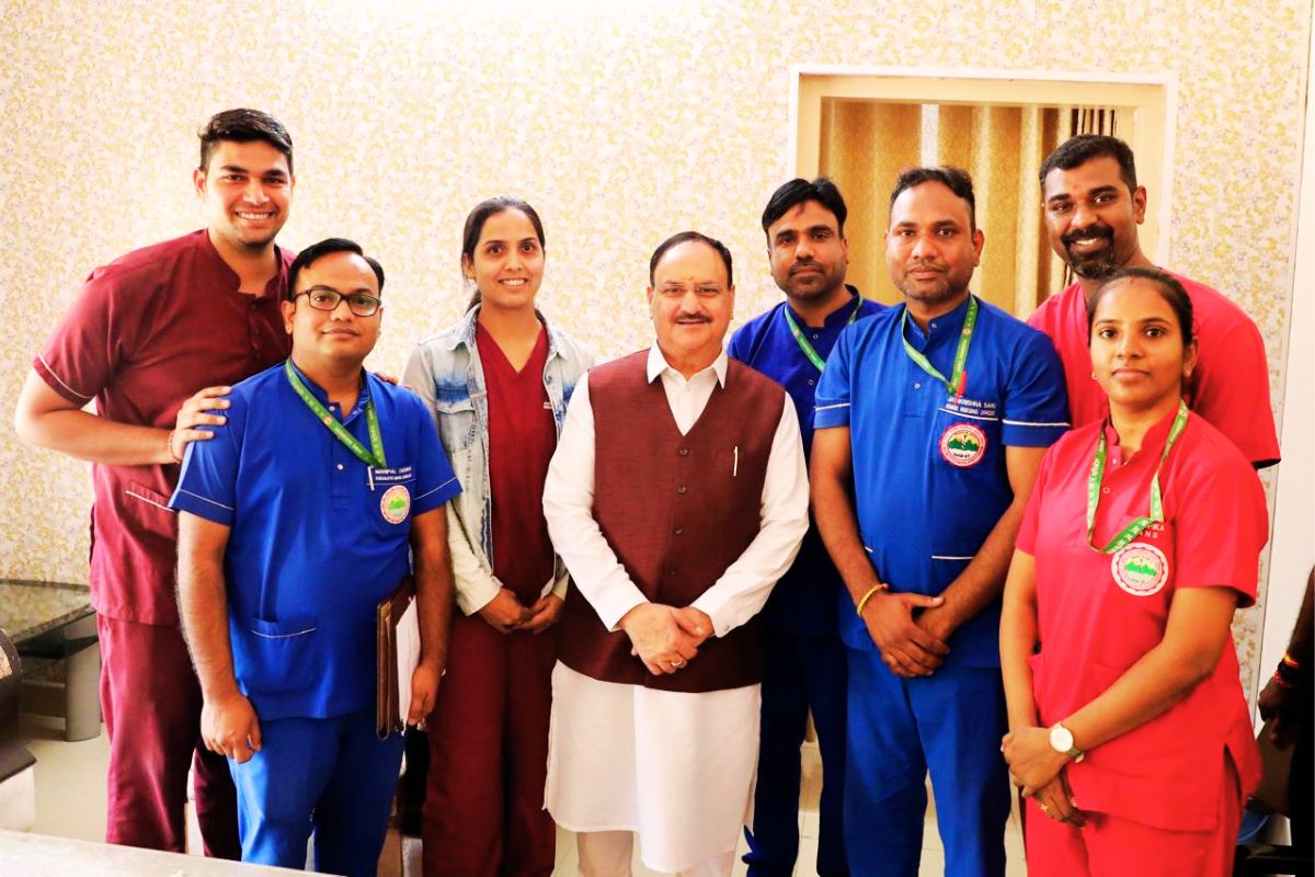 memorandum to jp nadda in aiims rishikesh
