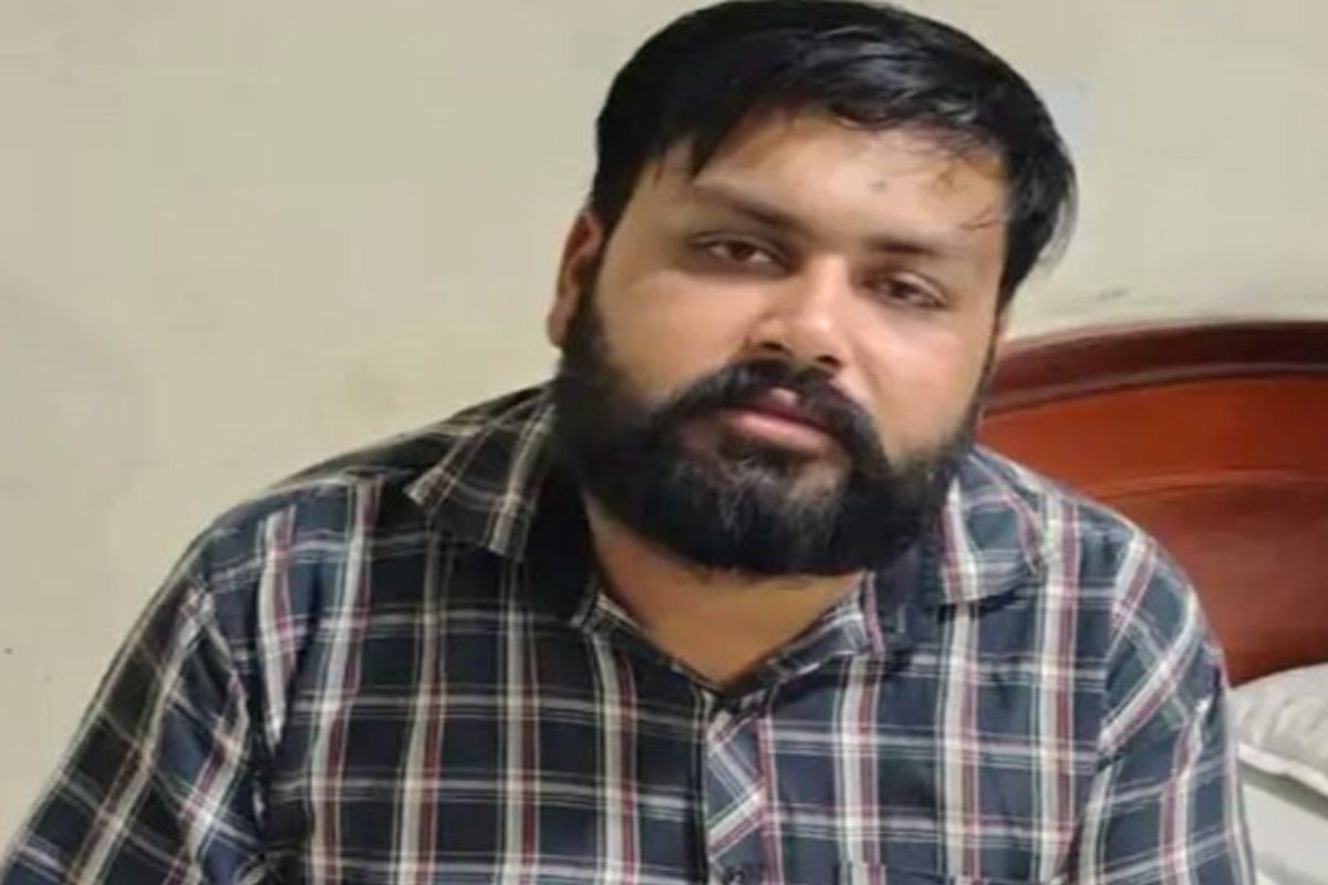 rahul gandhi PA arrested|