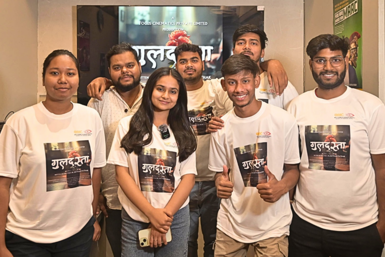 DSPMU के छात्रों ने रचा ऐसा ‘Guldasta’… जिसे देखकर आप खुद को रोक नहीं पाएंगे!