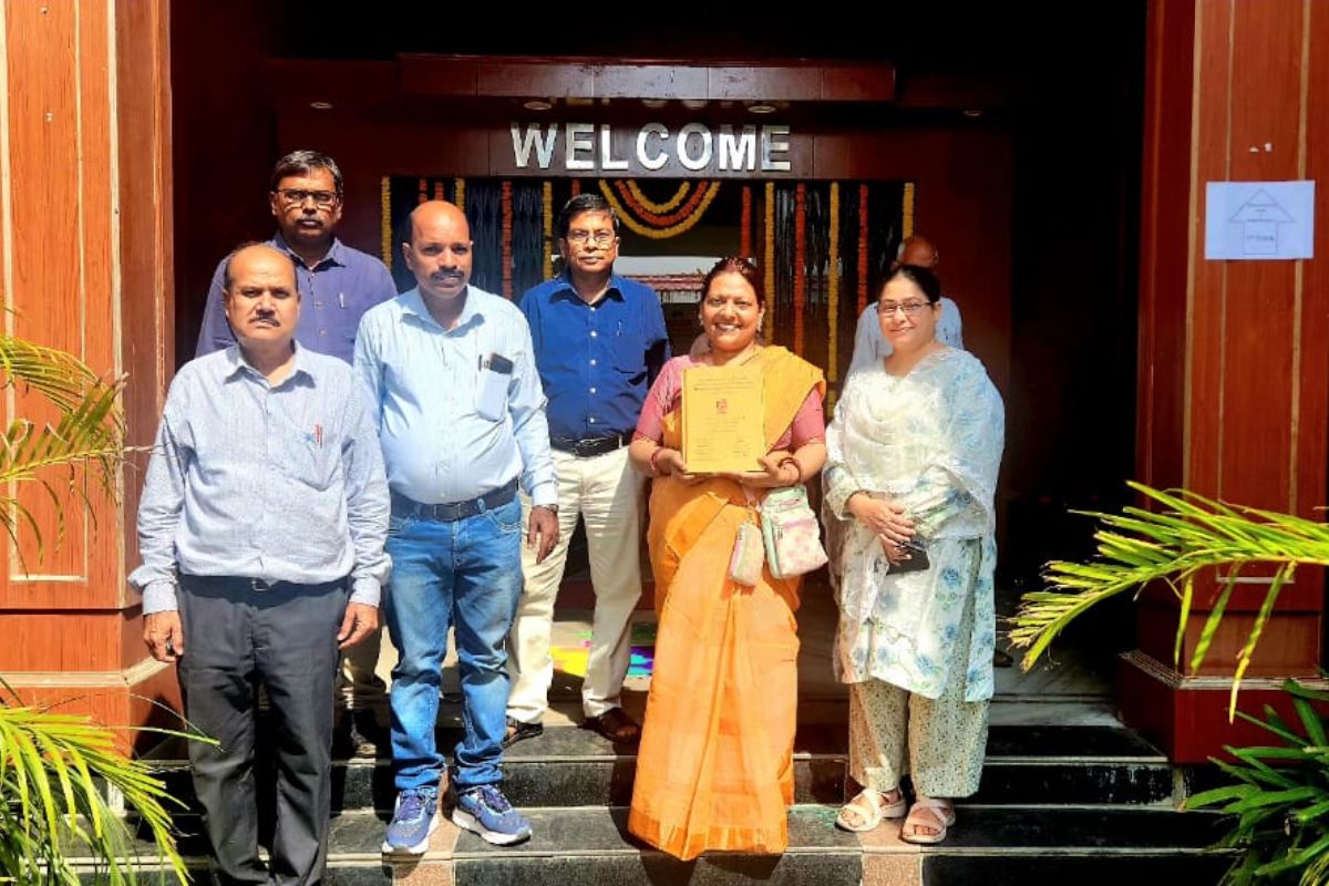 डॉ. मनीषा को मिली पीएचडी की उपाधि