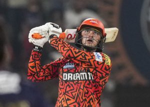 IPL 2025 Abhishek Sharma hits six worth 5 lakhs.