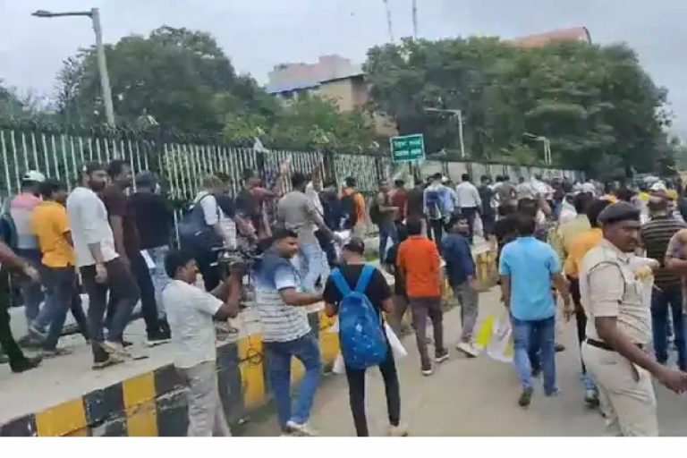 BPSC TRE3 के अभ्यर्थियों पर लाठीचार्ज, वीडियो शेयर कर रालोजपा ने खड़े किए सवाल