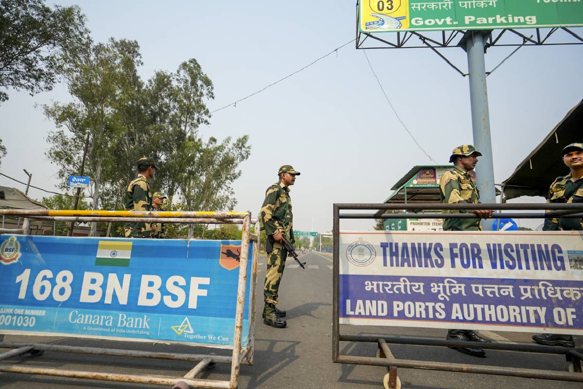 BSF personnel near Attari-Wagah border