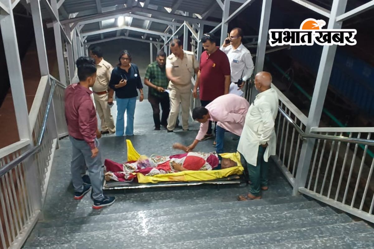 Chakradharpur News Passenger Going to Mokama Dead in South Bihar Express