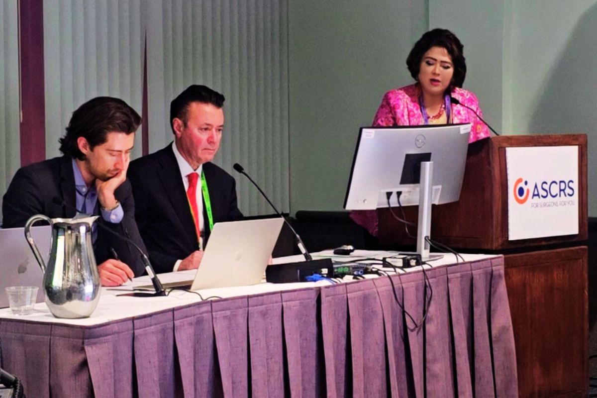 Dr Bharati Kashyap in American Eye Society Conference