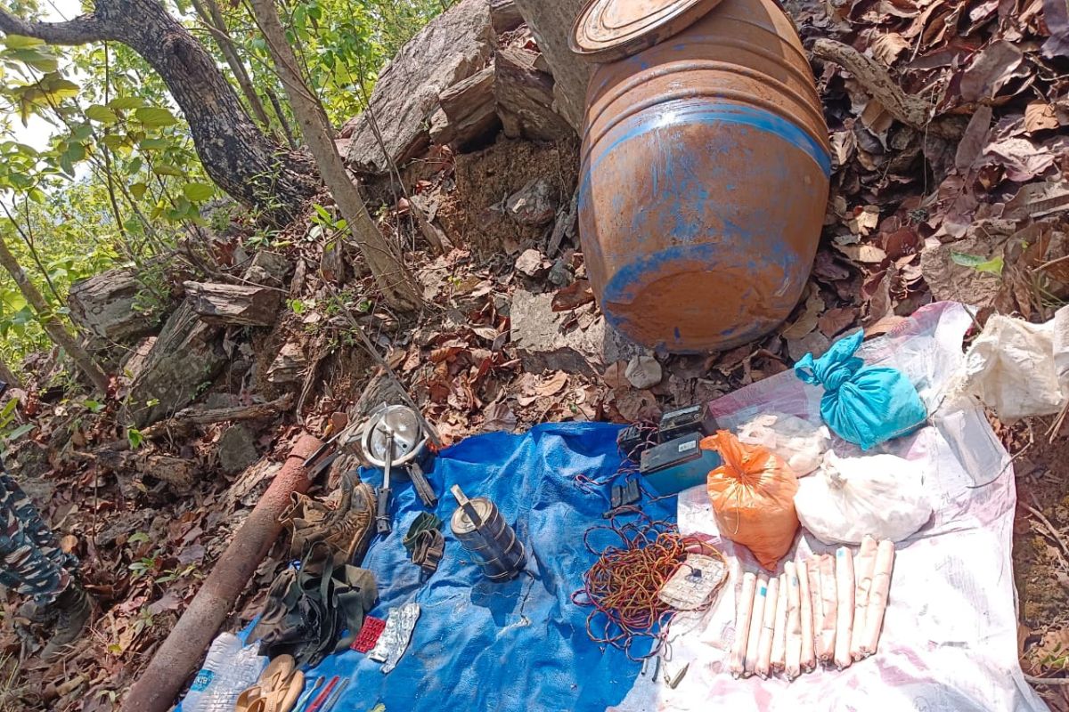 IED bomb chaibasa