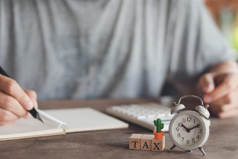 ITR-3 फॉर्म किसके लिए जरूरी है? रिटर्न फाइल करने से पहले जानिए अहम बातें
