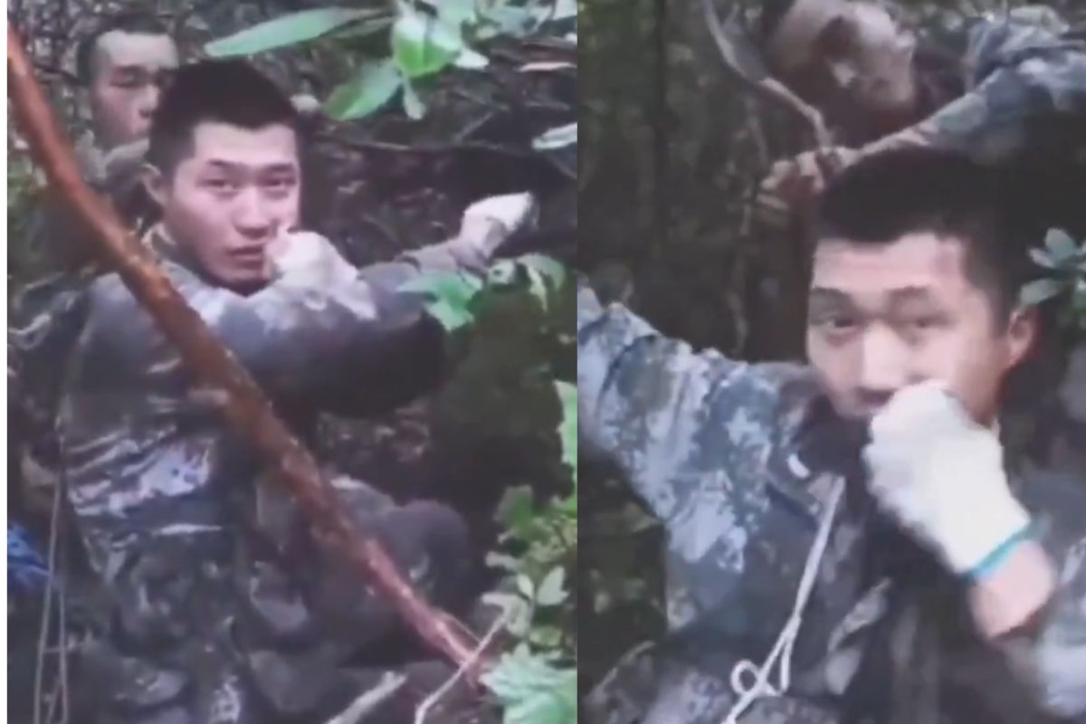 Indian Army Caught Two Chinese Soldiers