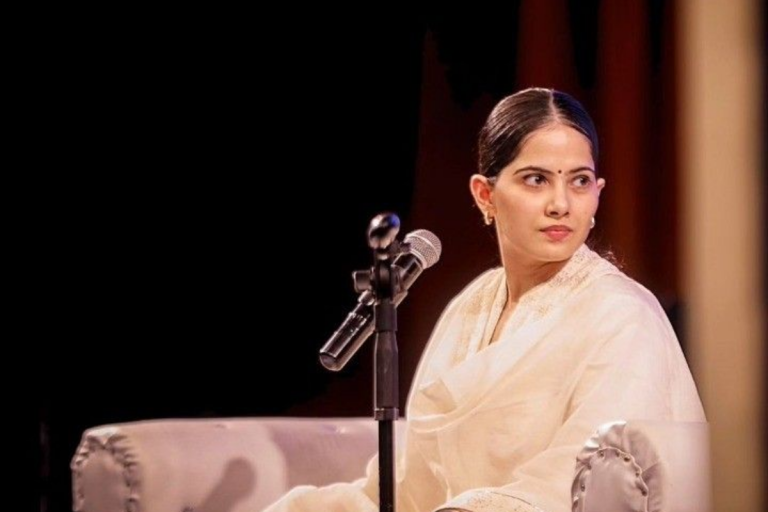 Jaya Kishori: समाज को पसंद है एक ऐसी स्त्री जो…पढ़ें जया किशोरी के इमोशनल कोट्स